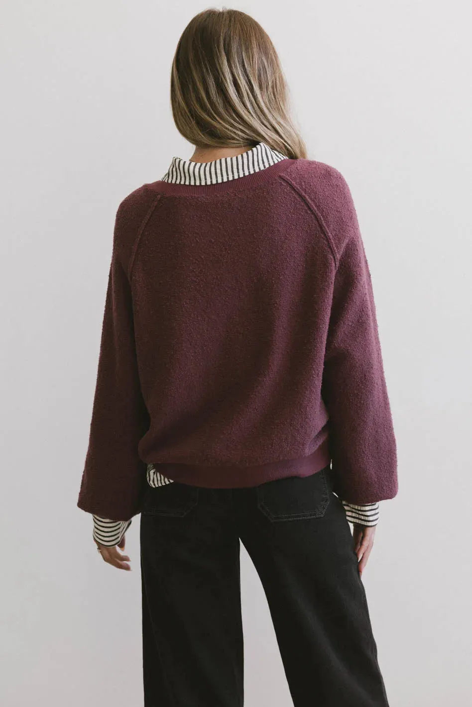 Annaleah Textured Sweatshirt in Burgundy