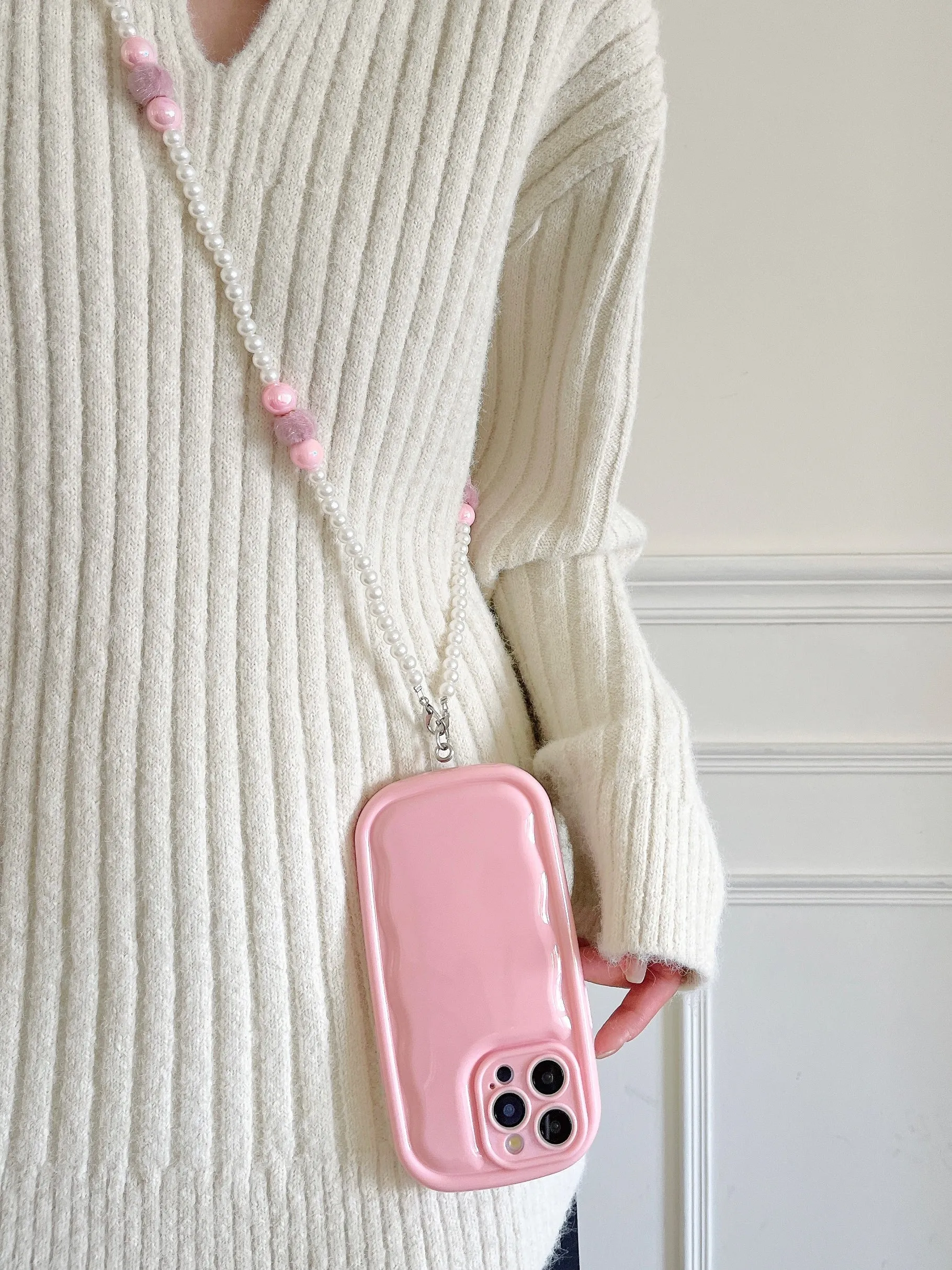 Designer Solid Color Wawy Silicon Case for iPhone With Sling Beaded Chain