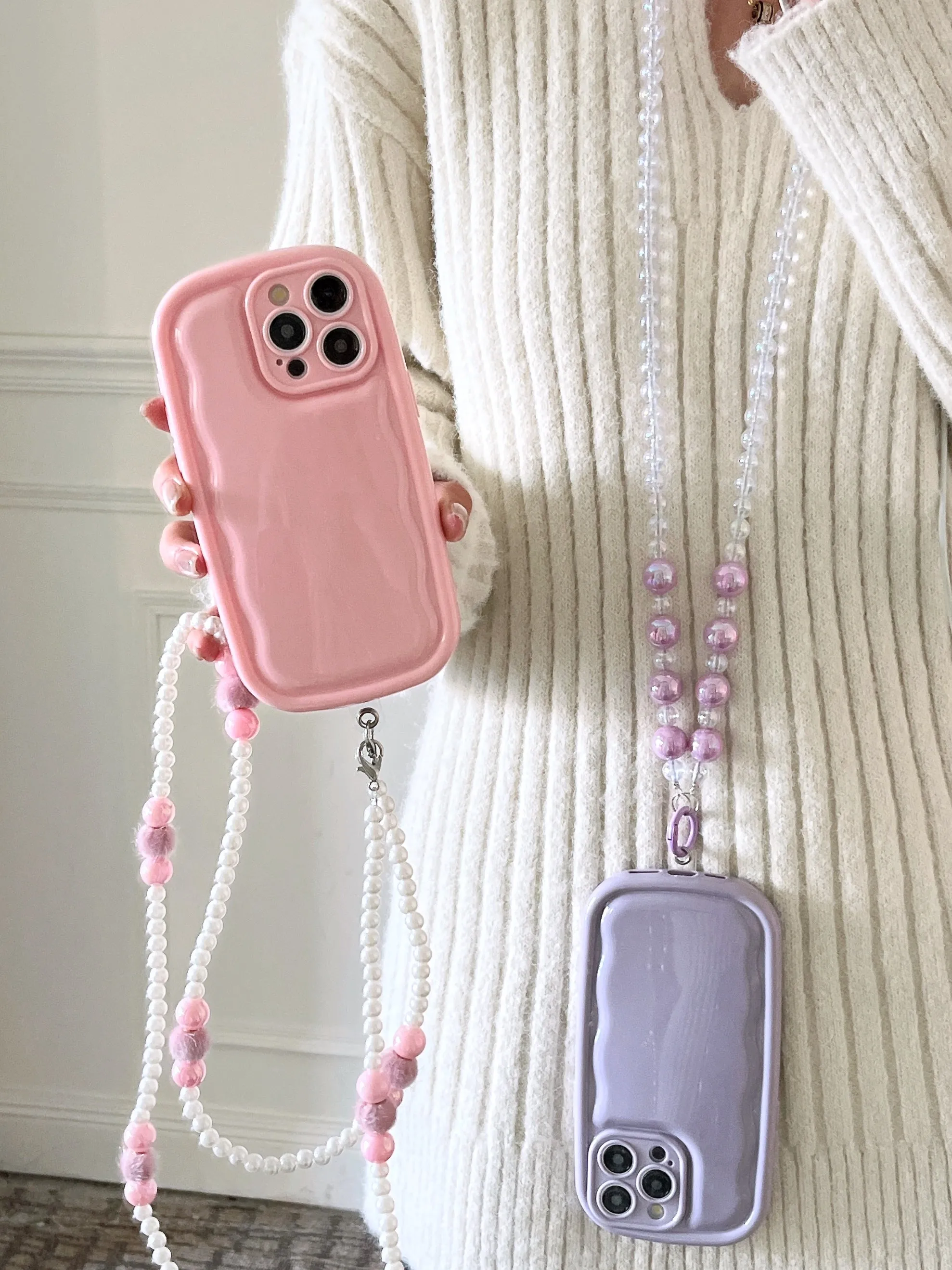 Designer Solid Color Wawy Silicon Case for iPhone With Sling Beaded Chain