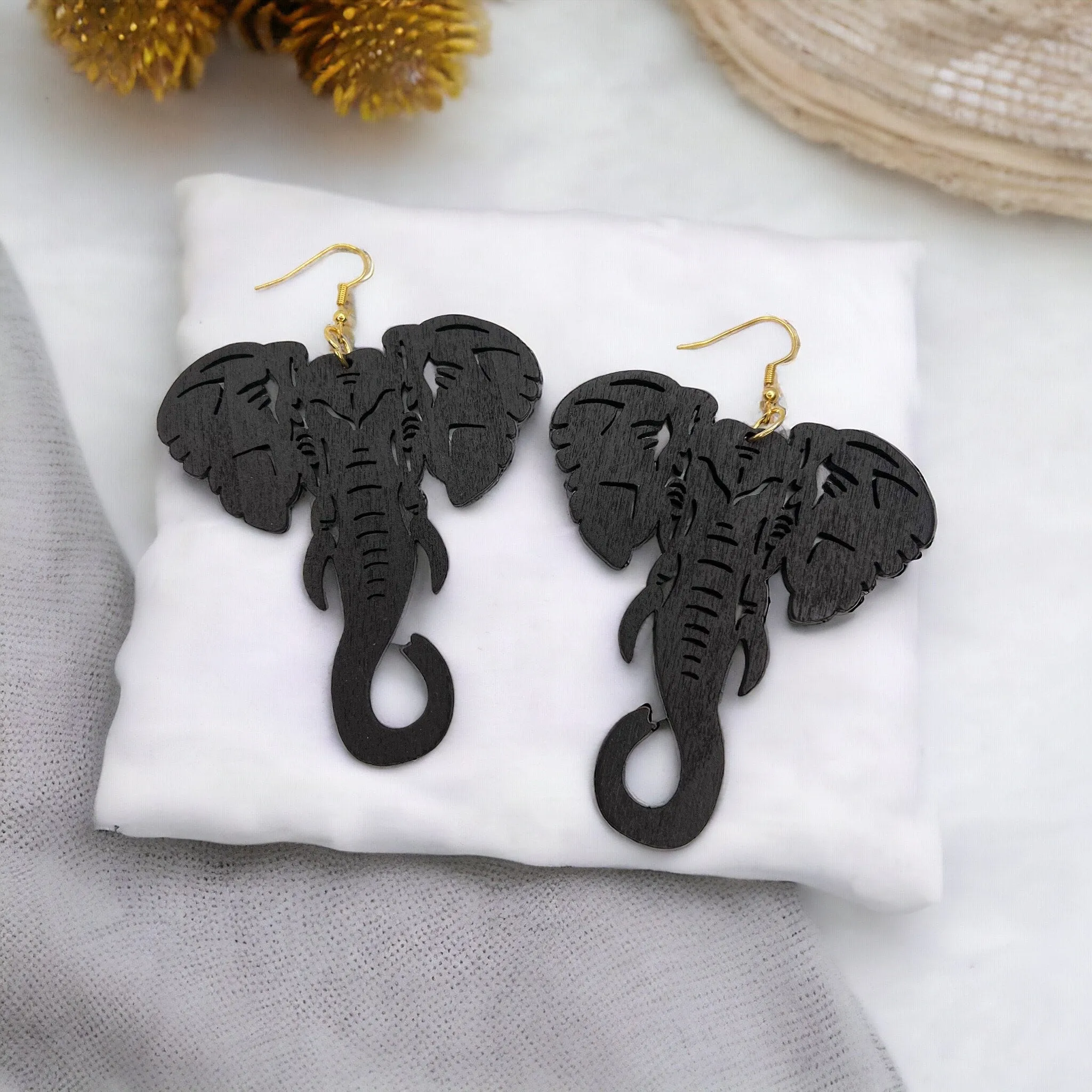 Elephant Earrings - Elephant Jewelry, Animal Earrings, Elephant Lover, African Safari, Zoo Keeper, Elephant Trainer, Elephant Gift