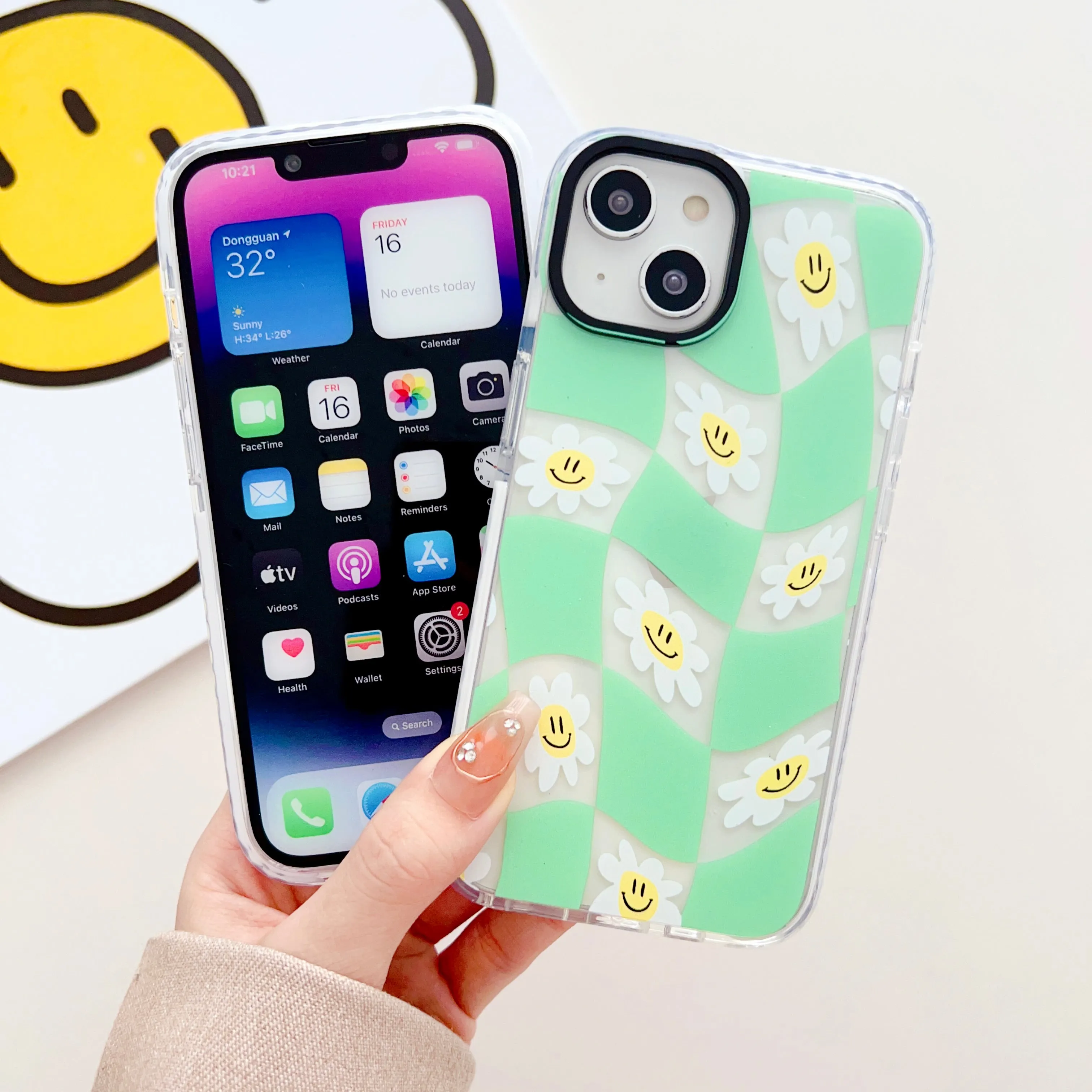 Happy Daisy Designer Impact Proof Silicon Phone Case for iPhone