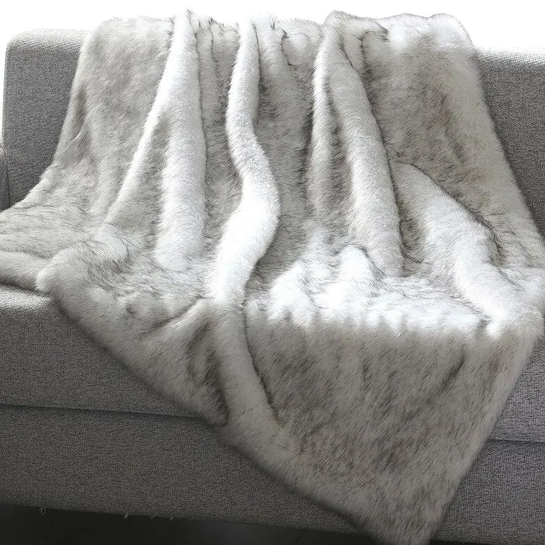 Heavy Faux Fur Throw Blanket – Assorted Styles