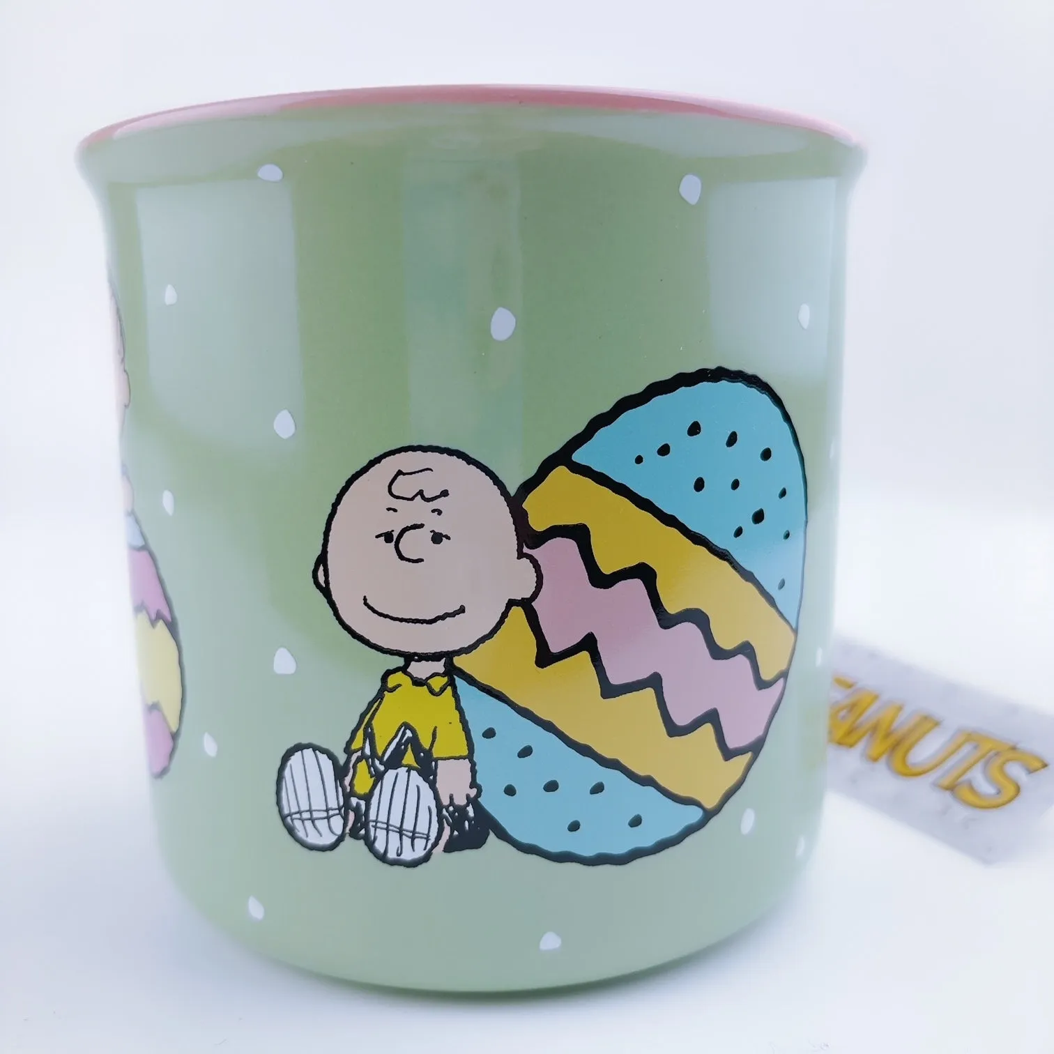 Peanuts Charlie Brown and friends & Giant Easter Eggs Big Coffee Mug Cup 21 oz