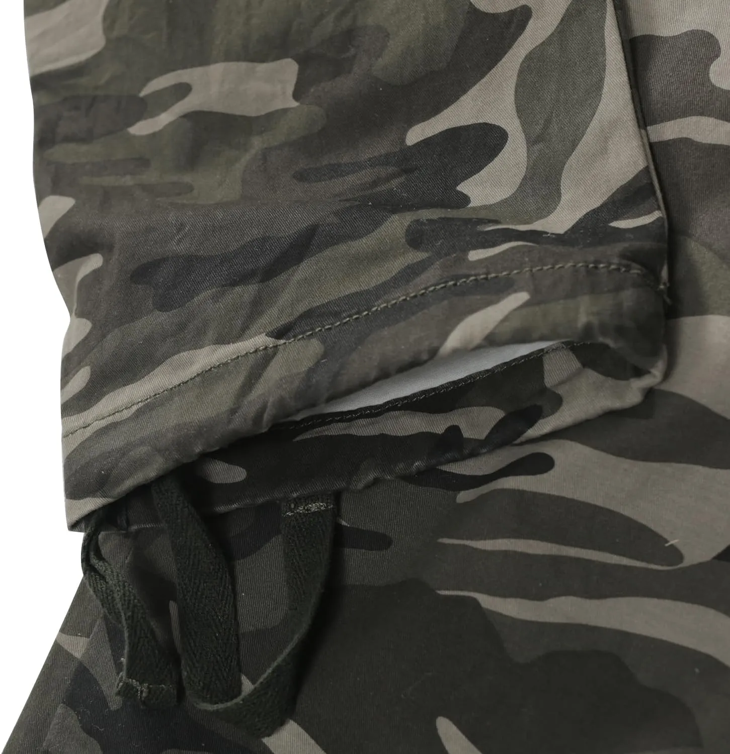 Sobrisah Camo Cargo Pants for Women Mid-Rise Comfort Casual Pants Baggy Stretchy Camouflage Trousers Y2K Streetwear