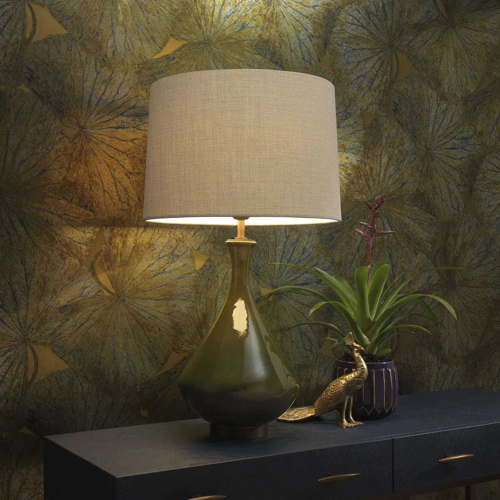 Teba Table Lamp