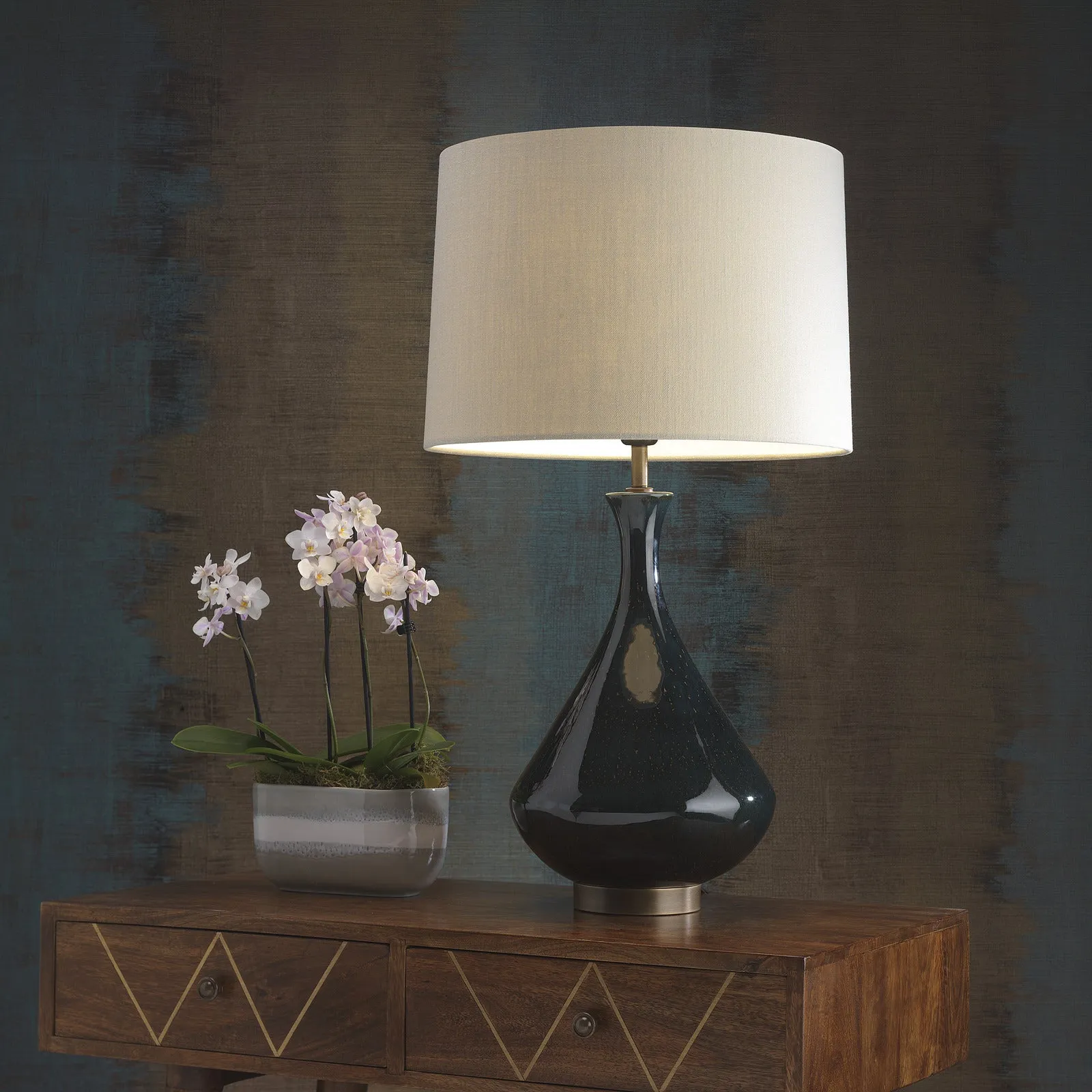 Teba Table Lamp